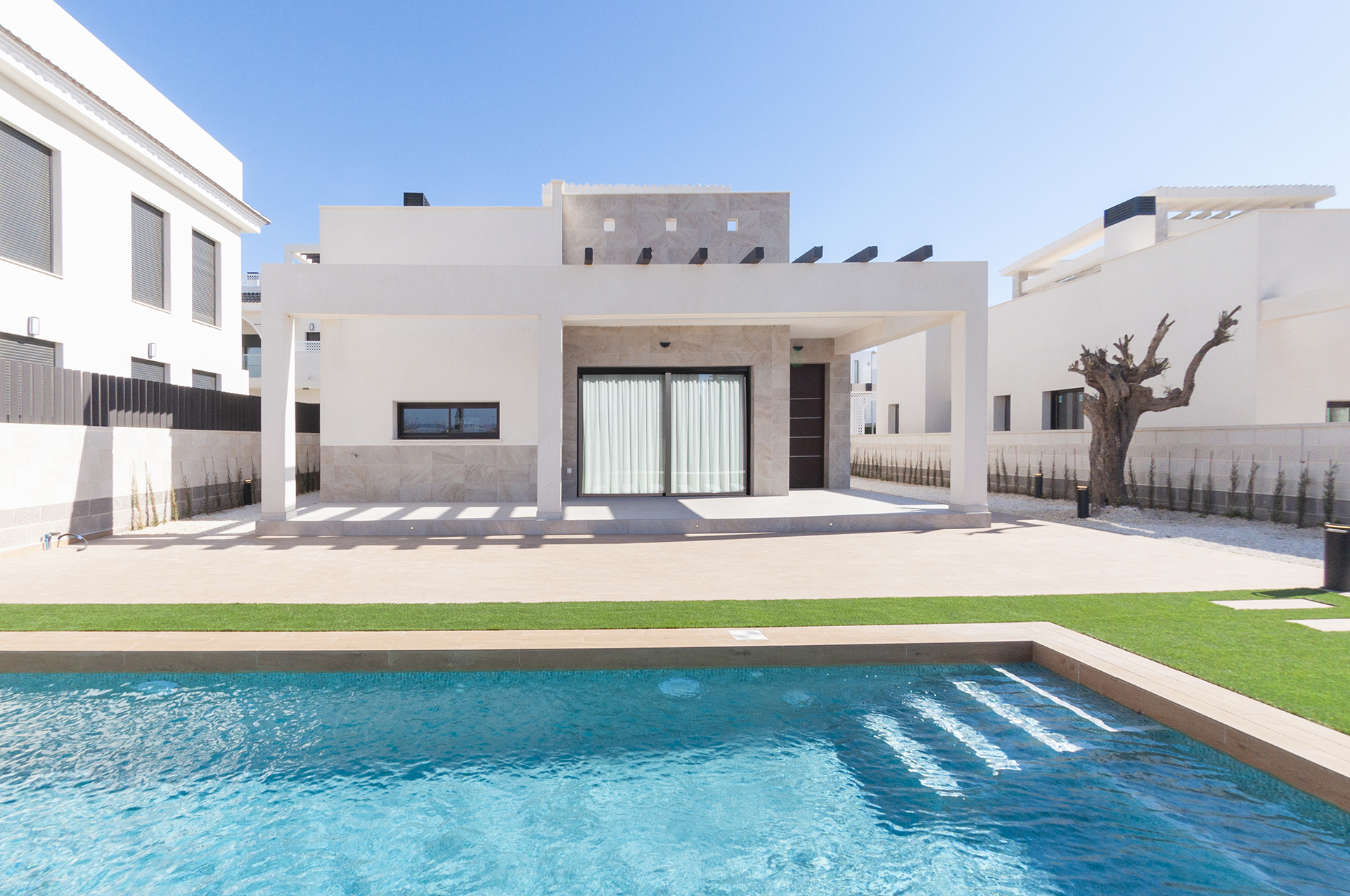 Brand new villa in Ciudad Quesada with private pool and 520m² garden