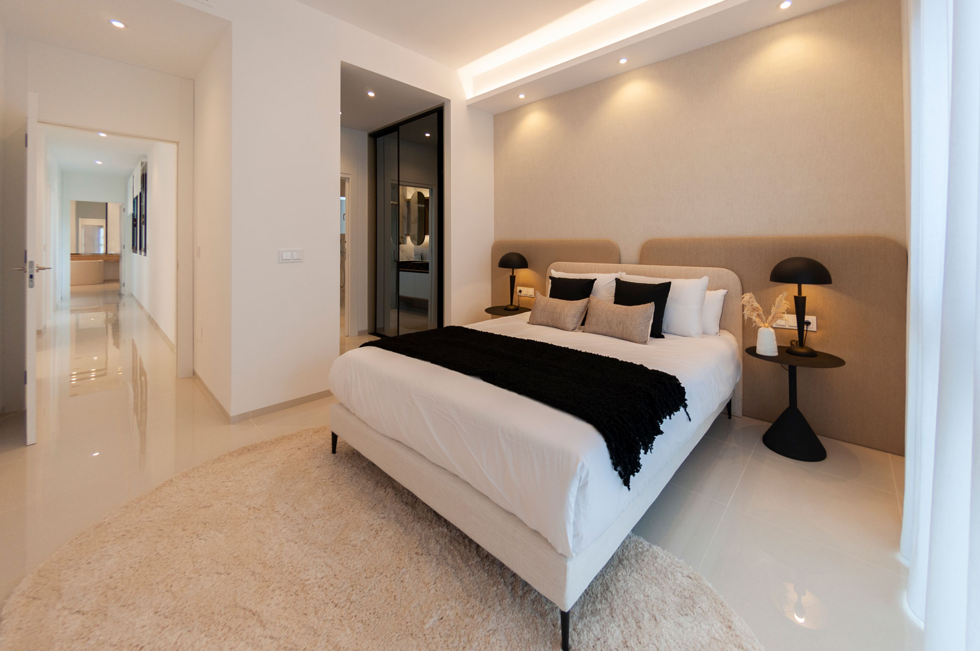 Modern detached villa - photo 8