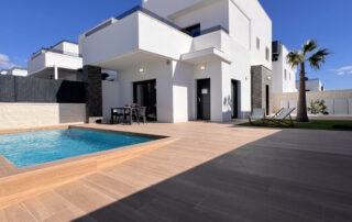 Brand new villas in VistaBella golf - photo 2