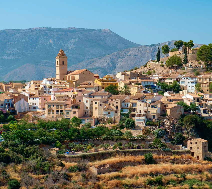 Hillside inland town in the Vega Baja, Alicante Province